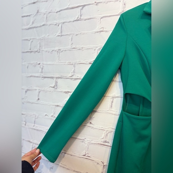 Flounce Club Green Waist Cutout Dress size 8 - Picture 4 of 6